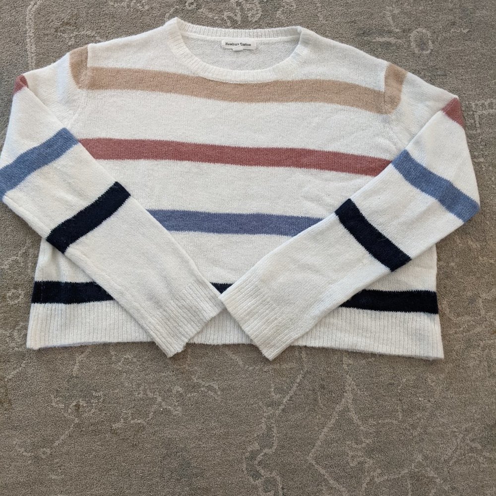 Woman's Striped Newbury Kustom cropped Sweater size Medium
